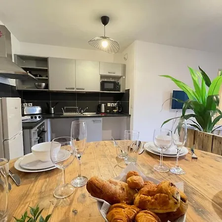 Le Caviste Proche Gare Centre-ville Wifi-netflix Appartement *