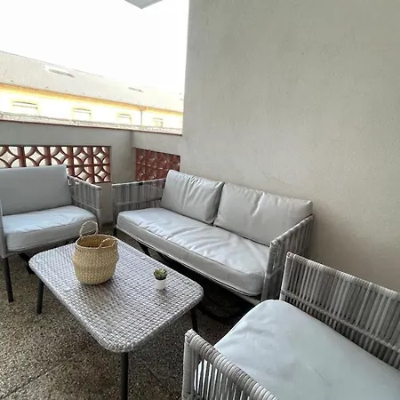 Le Caviste Proche Gare Centre-ville Wifi-netflix Appartement Marseilles